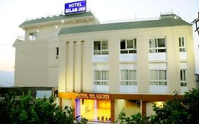 Hotel Milam Inn